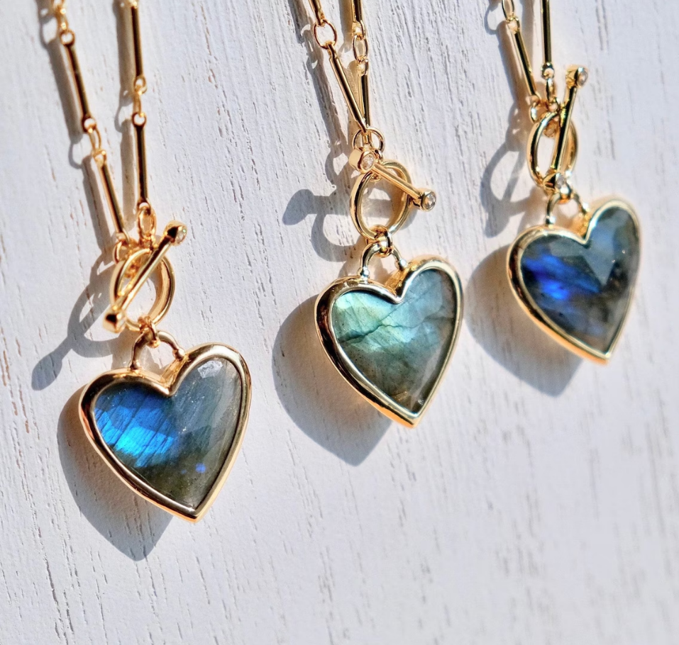 Beautiful Gemstone Amethyst Pendant Gemstone Heart Pendant for Necklace Making