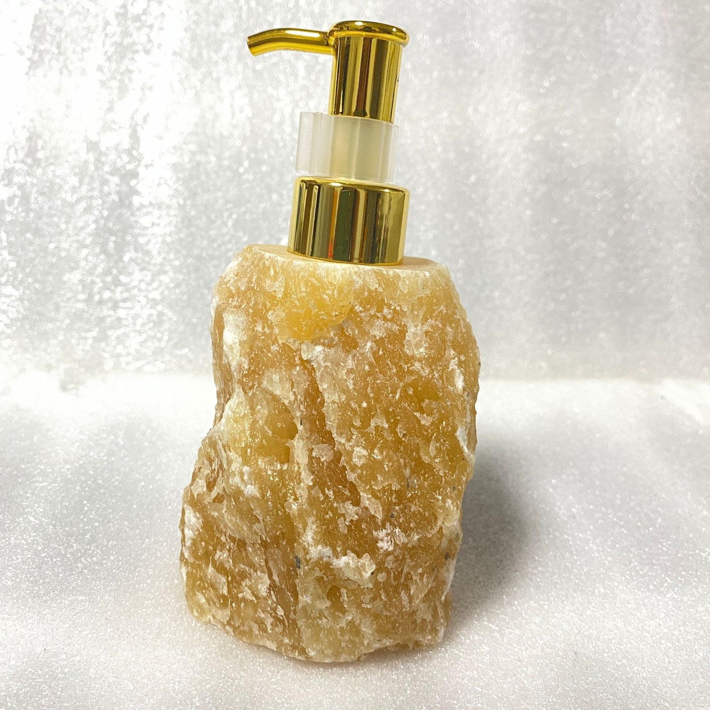 1Pcs Raw Stone  Perfume Bottles  Dispense Shower Gel Original Stone Crystal Press Bottle