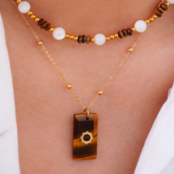 O1CN01Z7MmCQ20EEzkA6jLy_!!2215246386817-0-cib Original design natural stone square pendant necklace retro titanium steel clavicle